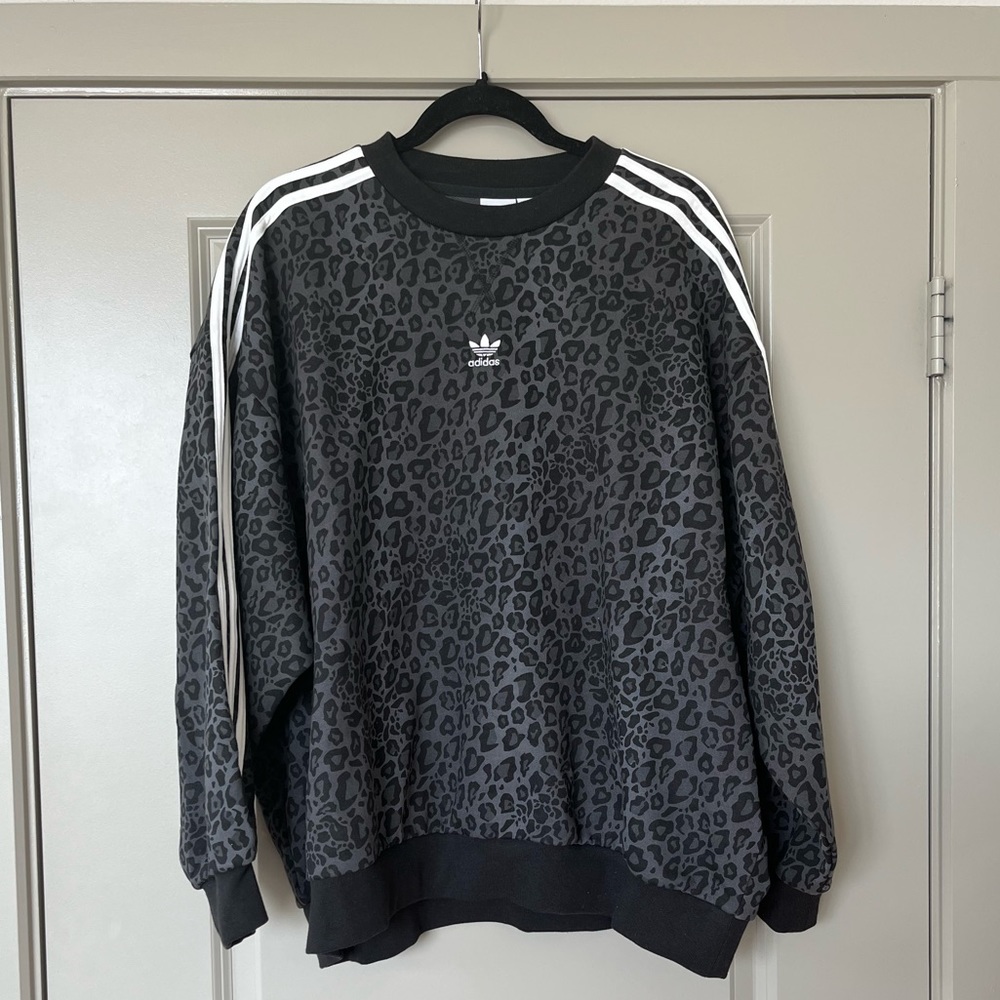 Adidas Sweatshirt